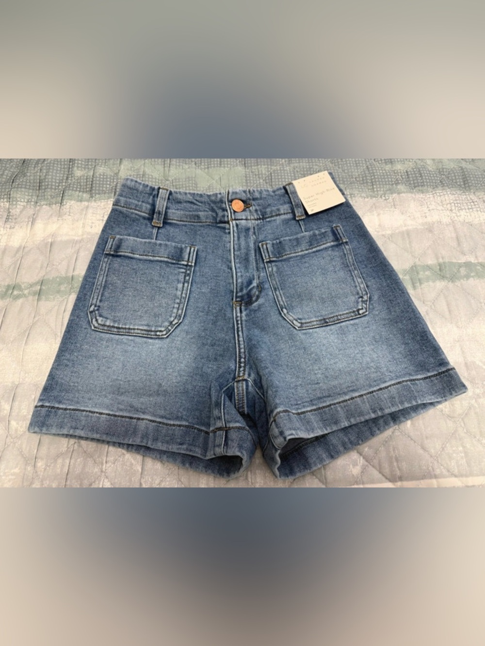 LC Lauren Conrad Super High Rise Shorts size 2P New